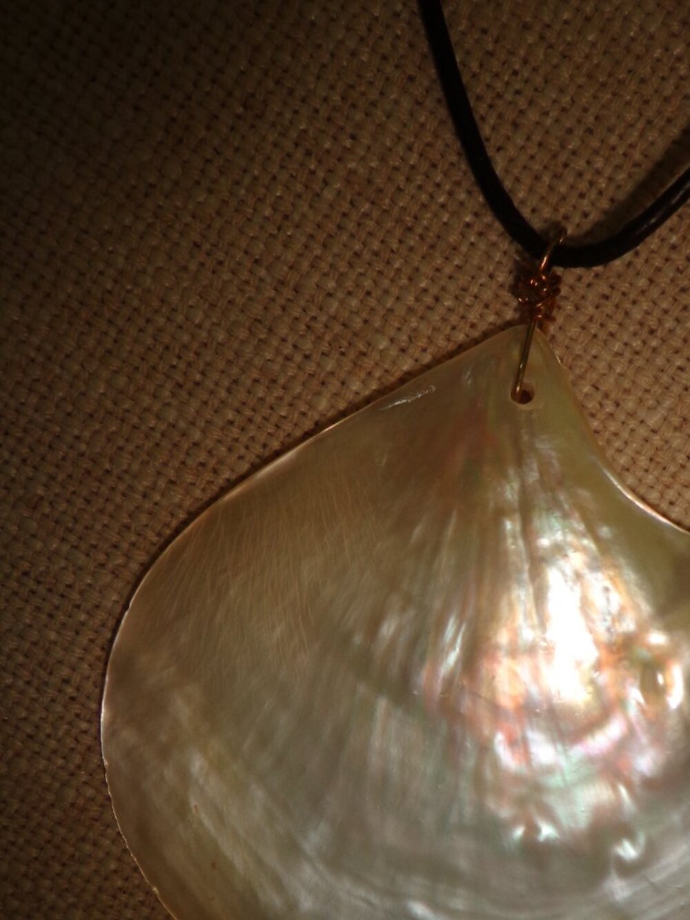 NEWHand Crafted / Hand Polished Mother of Pearl Necklace Leather Cord Adjustable - Picture 11 of 14